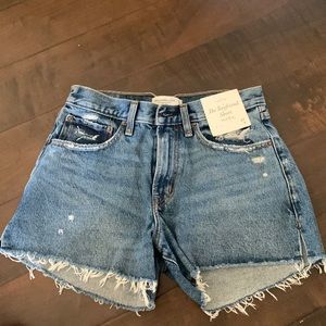Abercrombie Curve Love Mid Rise Boyfriend Shorts